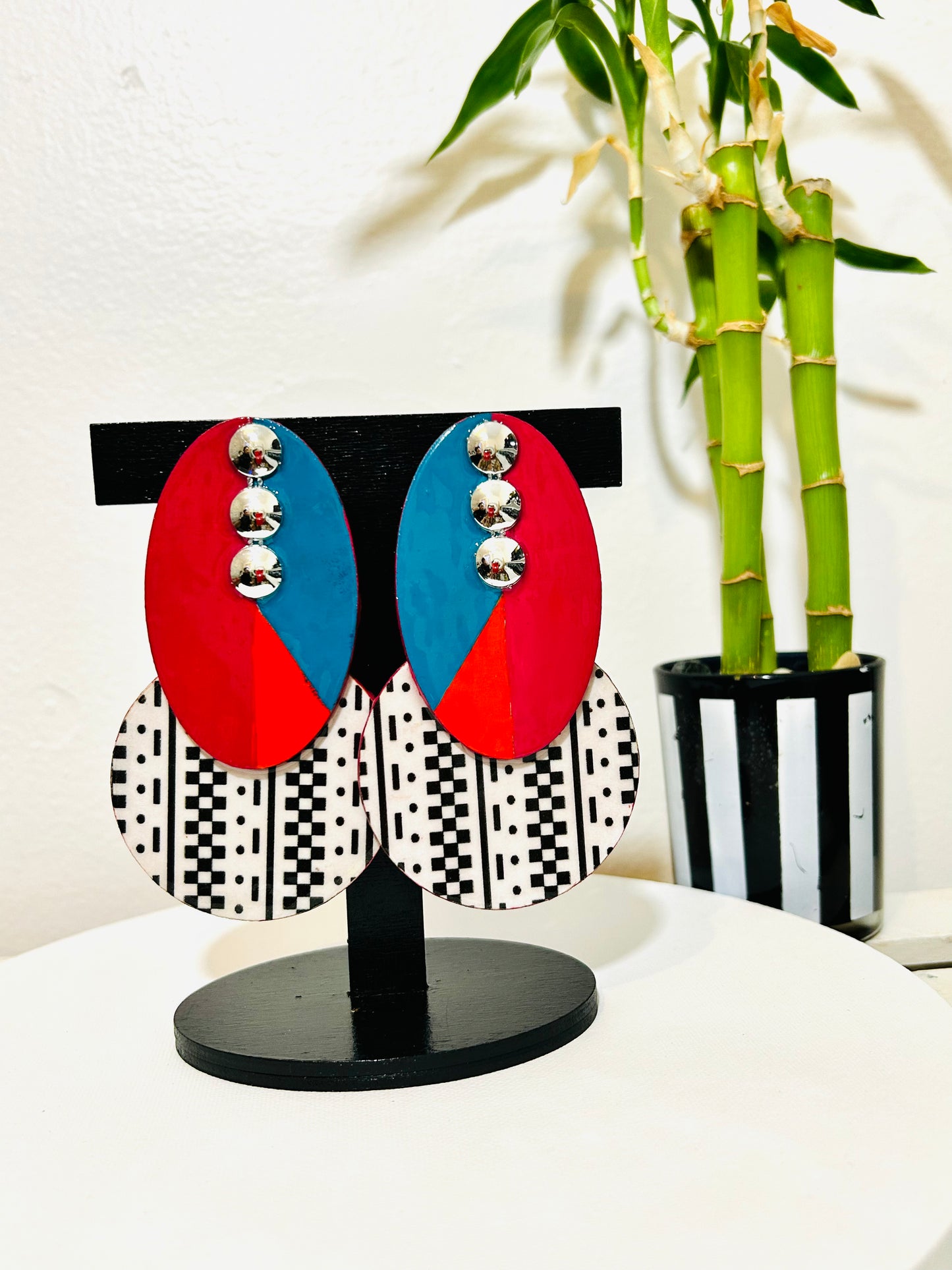 Oversized Color block Studs. Black and white, pink. Miss Lively